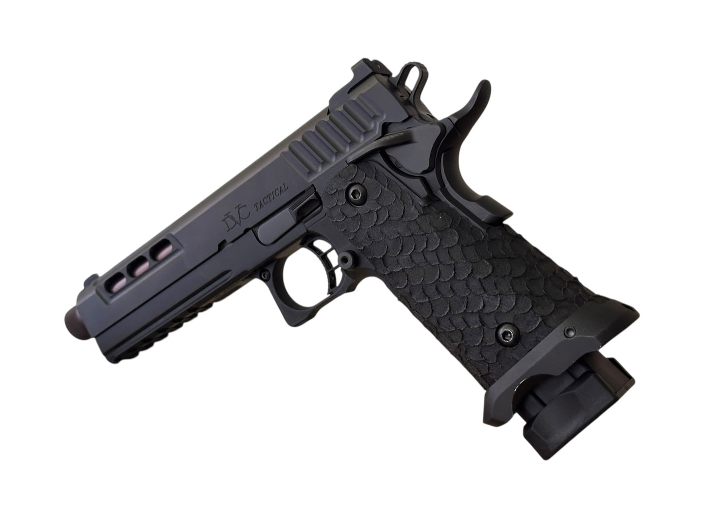 STI DVC TACTICAL 9mm 2011 5” preowned mint.