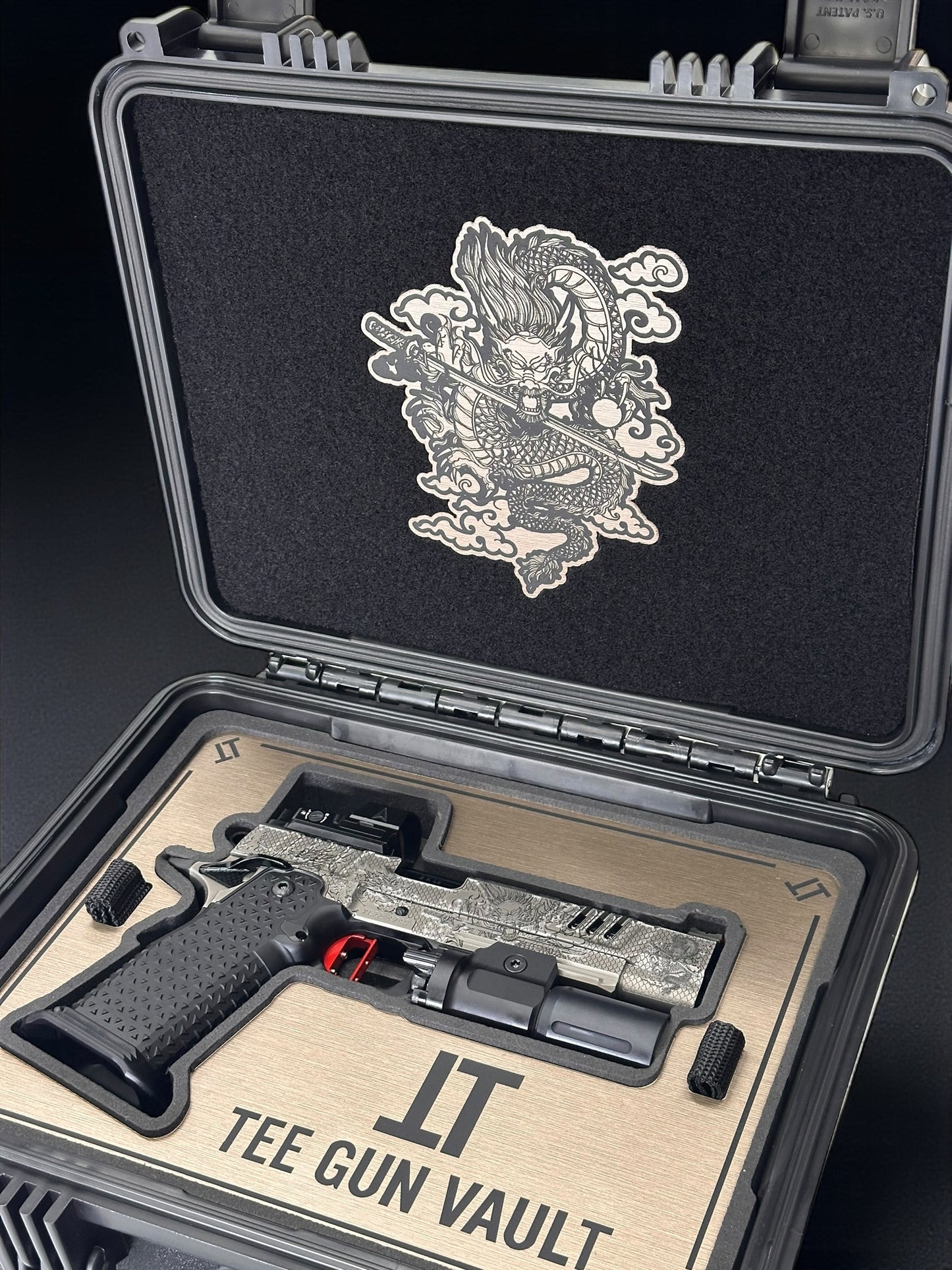 STACCATO CUSTOM XL “LAST SAMURAI” PORTED ATLAS GRIPS AND TRIGGER CHARCOAL POLISHED BLACK DLC