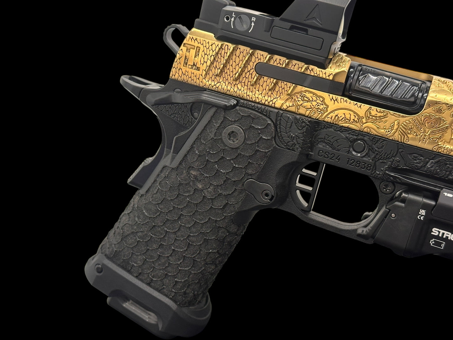 STACCATO CUSTOM CS “MEDUSA” PORTED 3.5” FULLY ENGRAVED IN GOLD NITRIDE POLISHED PVD FINISH