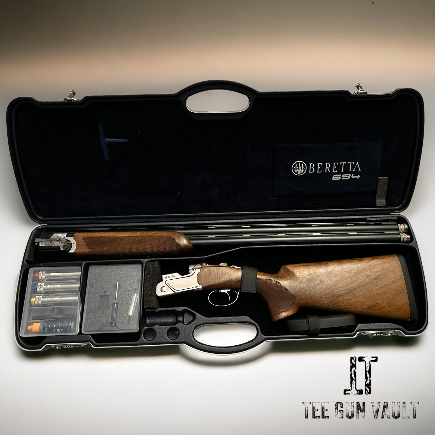 BERETTA 694 SPORTING 12GA OVER UNDER 30” BARREL IN EXCELLENT CONDITION