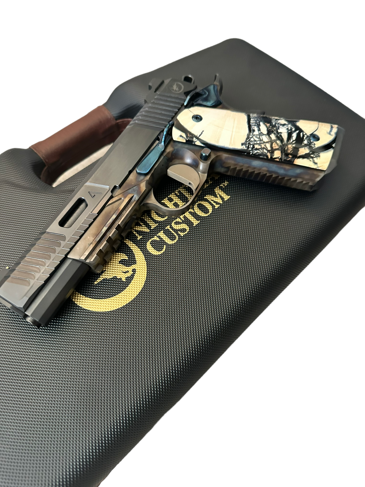 NIGHTHAWK CUSTOM AGENT 2 VIP 45acp IN NEGRINI LEATHER CASE