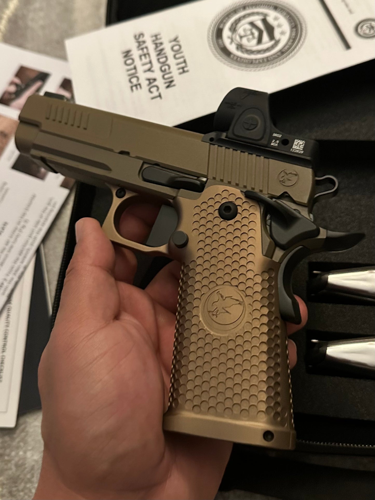 Nighthawk custom Delegate 1911 DS sandhawk finish with sro and knife